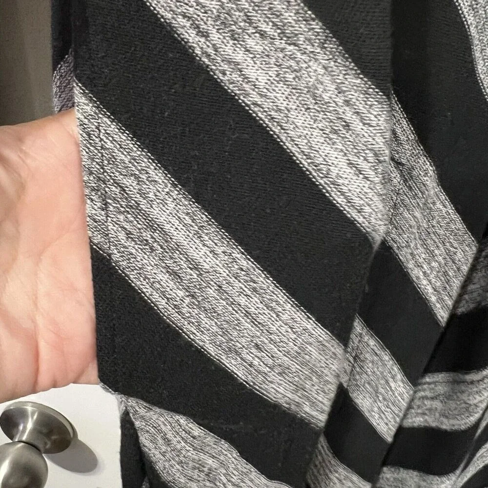Free People Beach XS‎ Maxi Cover Up Dress Black Gray Chevron Long Sleeve Hooded